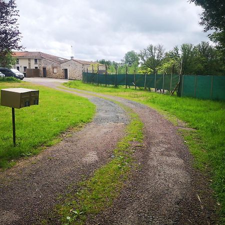 L'Evasion En Pierre Piscine Et Etang Prive Villa Sevremoine Eksteriør billede
