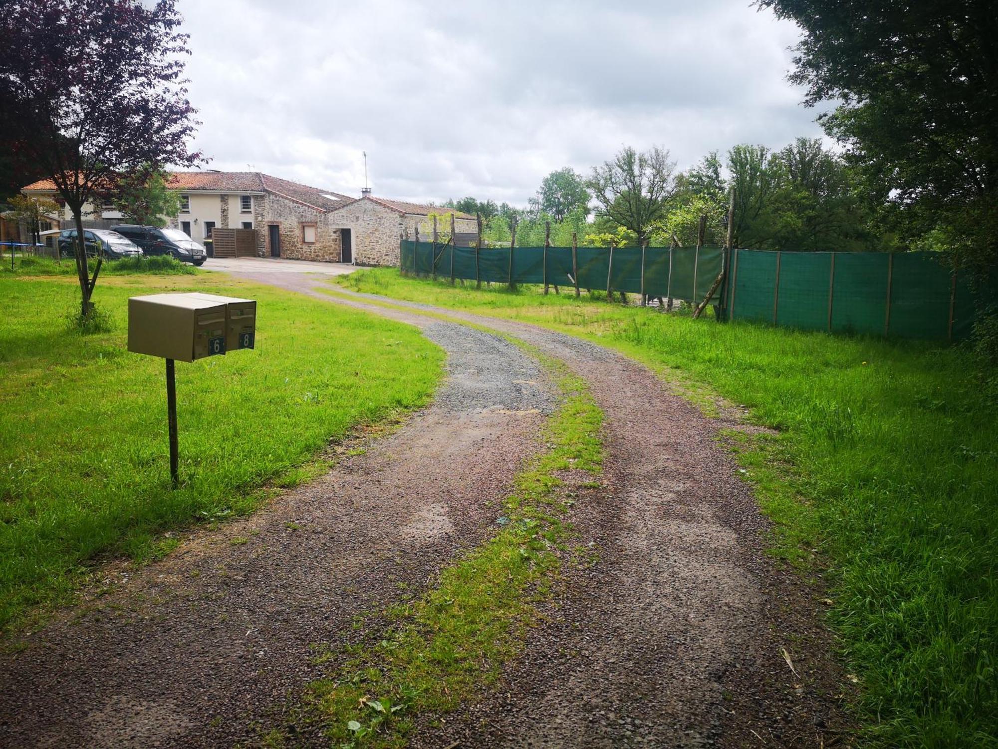 L'Evasion En Pierre Piscine Et Etang Prive Villa Sevremoine Eksteriør billede